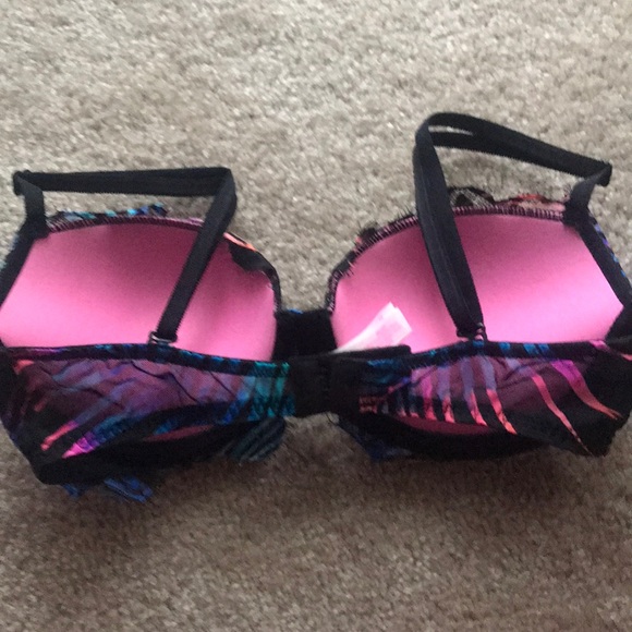 VS PINK BRA - Picture 2 of 3